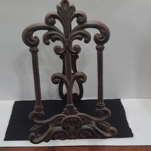 Ornate Vintage Cast Iron Metal Book Stand
